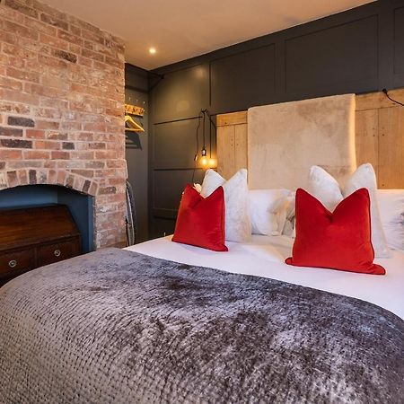 The Walled Garden At Cheshire Boutique Bathhouse Nantwich Eksteriør bilde