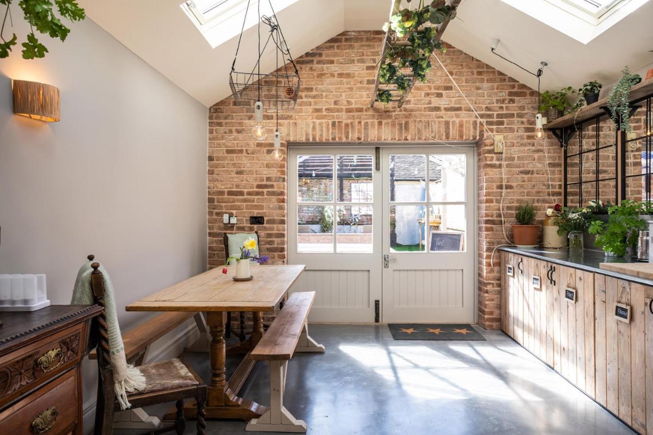 The Walled Garden At Cheshire Boutique Bathhouse Nantwich Eksteriør bilde