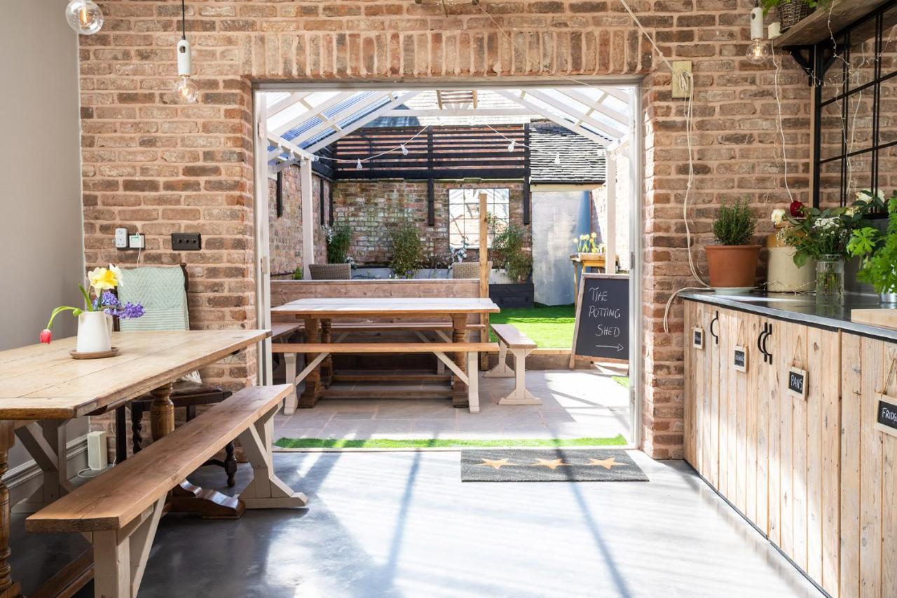 The Walled Garden At Cheshire Boutique Bathhouse Nantwich Eksteriør bilde