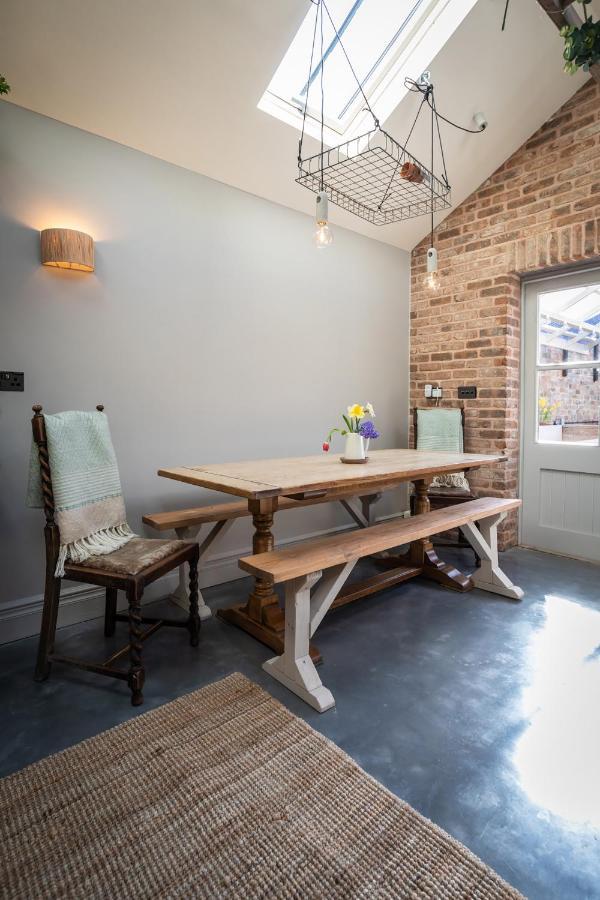 The Walled Garden At Cheshire Boutique Bathhouse Nantwich Eksteriør bilde